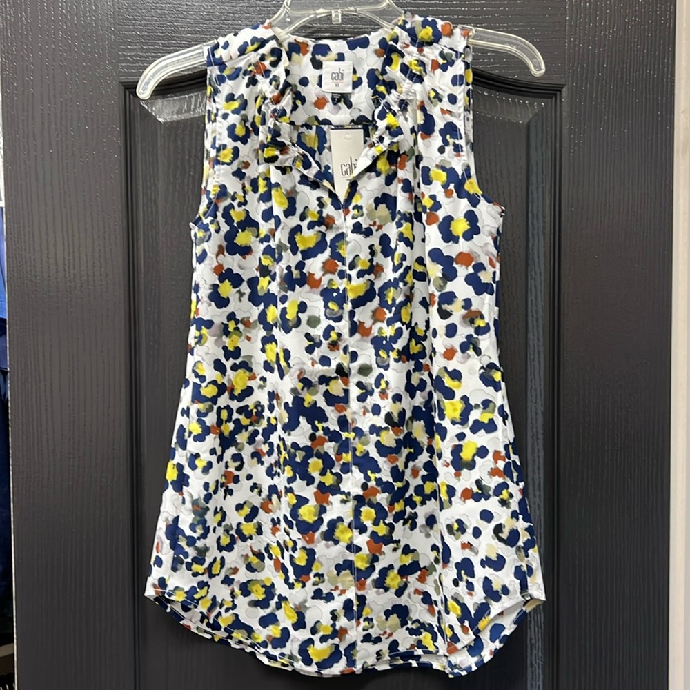 NWT CAbi Fierce Top Seeing Spots XS